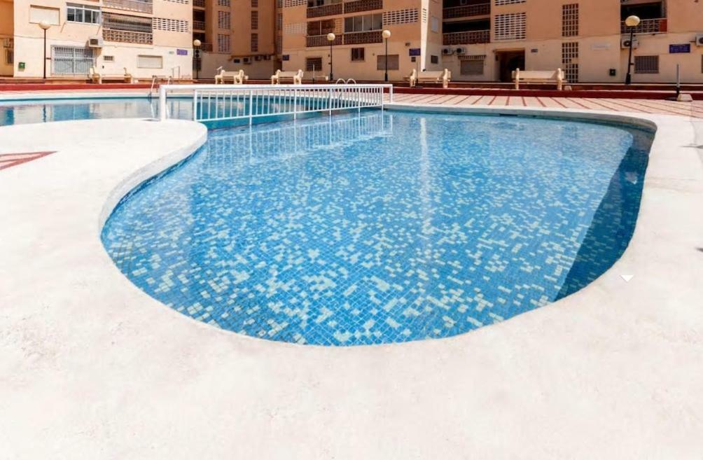 Apartamento Primera Linea De La Playa De Gandía Exteriör bild